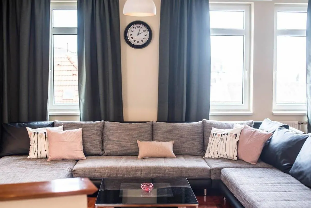 4-Room Home With Aircon And Balcony Free Parking Budapest